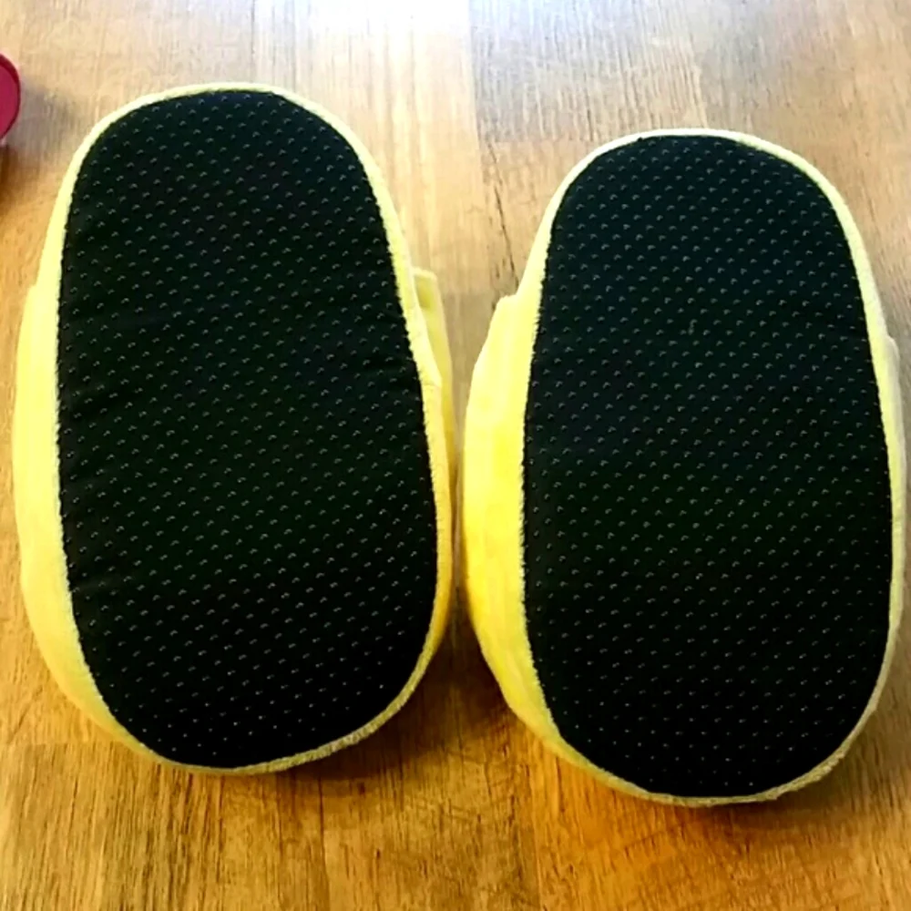 Cute Embroidered Yellow Soft Emoji Slippers Size‎ Child 13-1